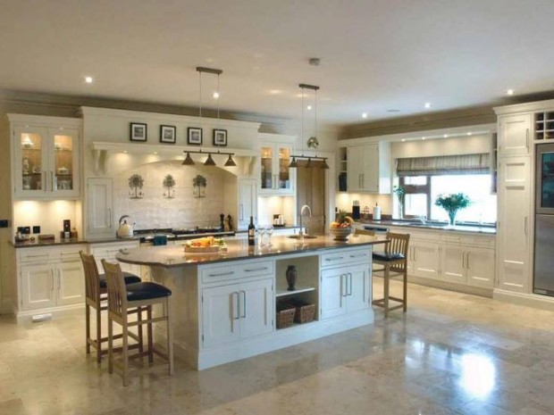 Scopri di più sull'articolo Cucine glamour: il trend americano conquista il mondo