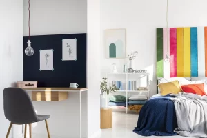Scopri di più sull'articolo Angolo studio in camera da letto: come progettarlo partendo dalla scrivania