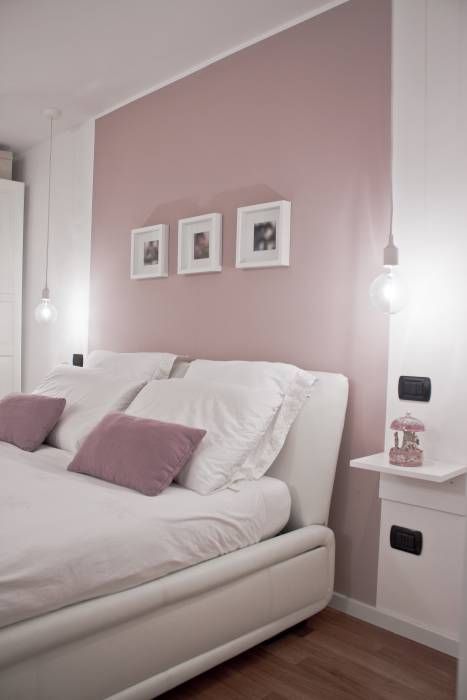 camera da letto pareti rosa pesca