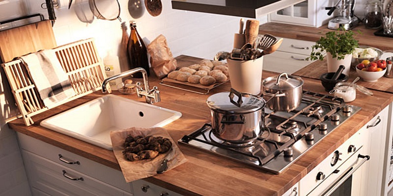 Scopri di più sull'articolo Cucine rustiche Ikea: la soluzione salvaspazio per i piccoli appartamenti