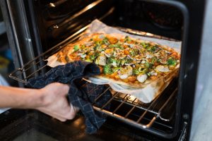 Scopri di più sull'articolo Forno elettrico: guida completa per scegliere il migliore per la tua cucina
