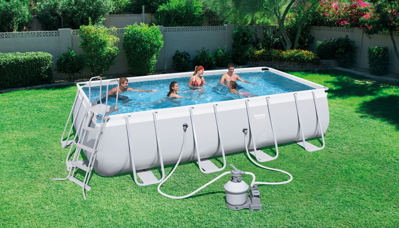 Piscina per un piccolo giardino