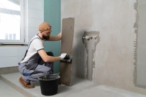 Scopri di più sull'articolo Come ristrutturare un bagno seguendo le tendenze del 2024